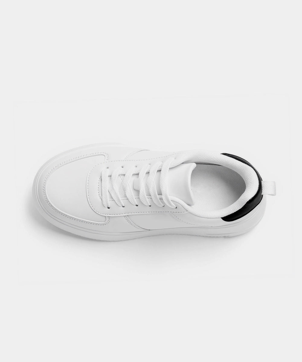 Trail Running Low-Top Sneakers