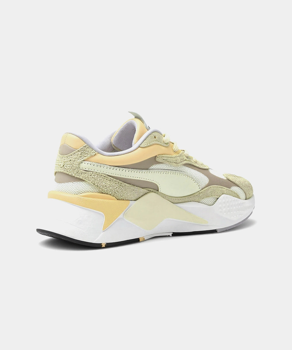 Cushion Step Athletic Shoes