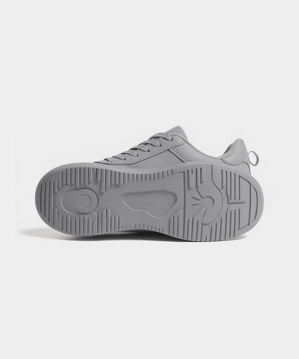 Trail Running Low-Top Sneakers